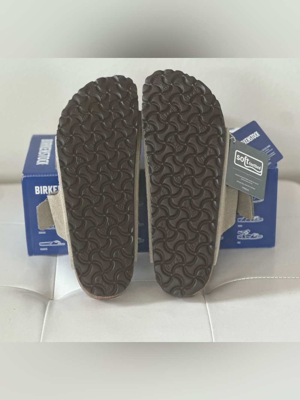 Birkenstock Arizona Soft Footbed Sandals Taupe NWT-Size 40 US Size W9-9.5/M7-7.5 - Picture 2 of 6